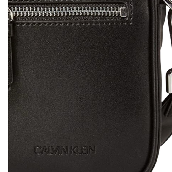 Calvin Klein Rossa Crossbody - Picture 4 of 5